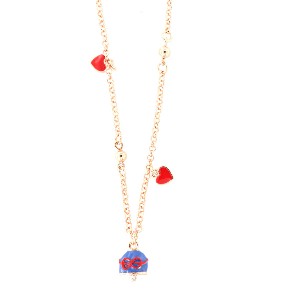 Collana in Metallo con campana blu e fiocco filo rosso e due cuori pendenti rossi