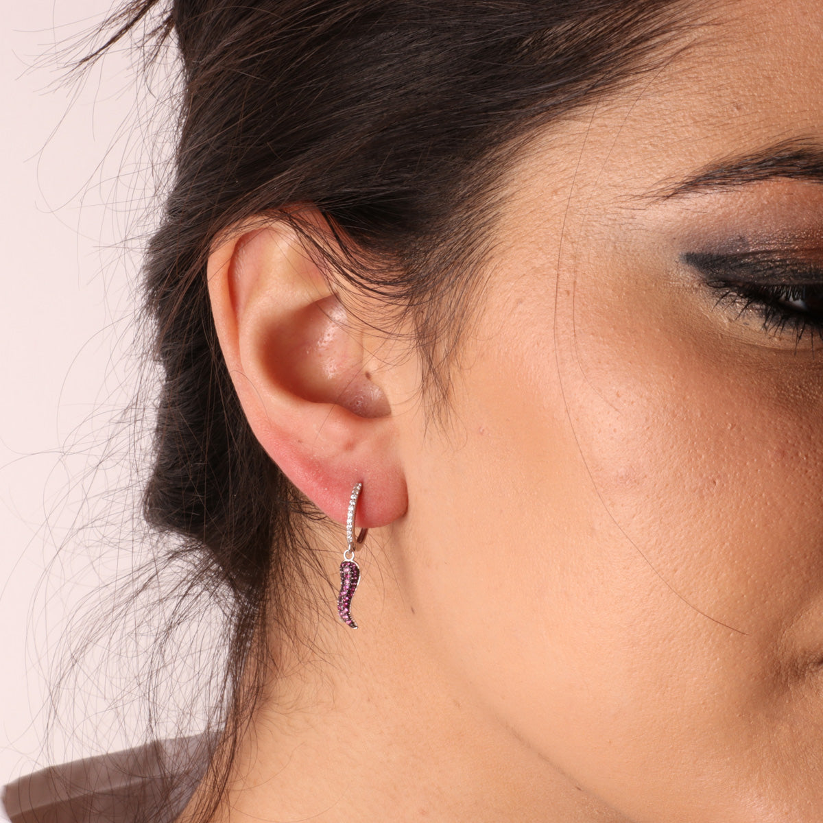 925 silver earrings with snap closure and charming croissants pending stormed by colored zirconi