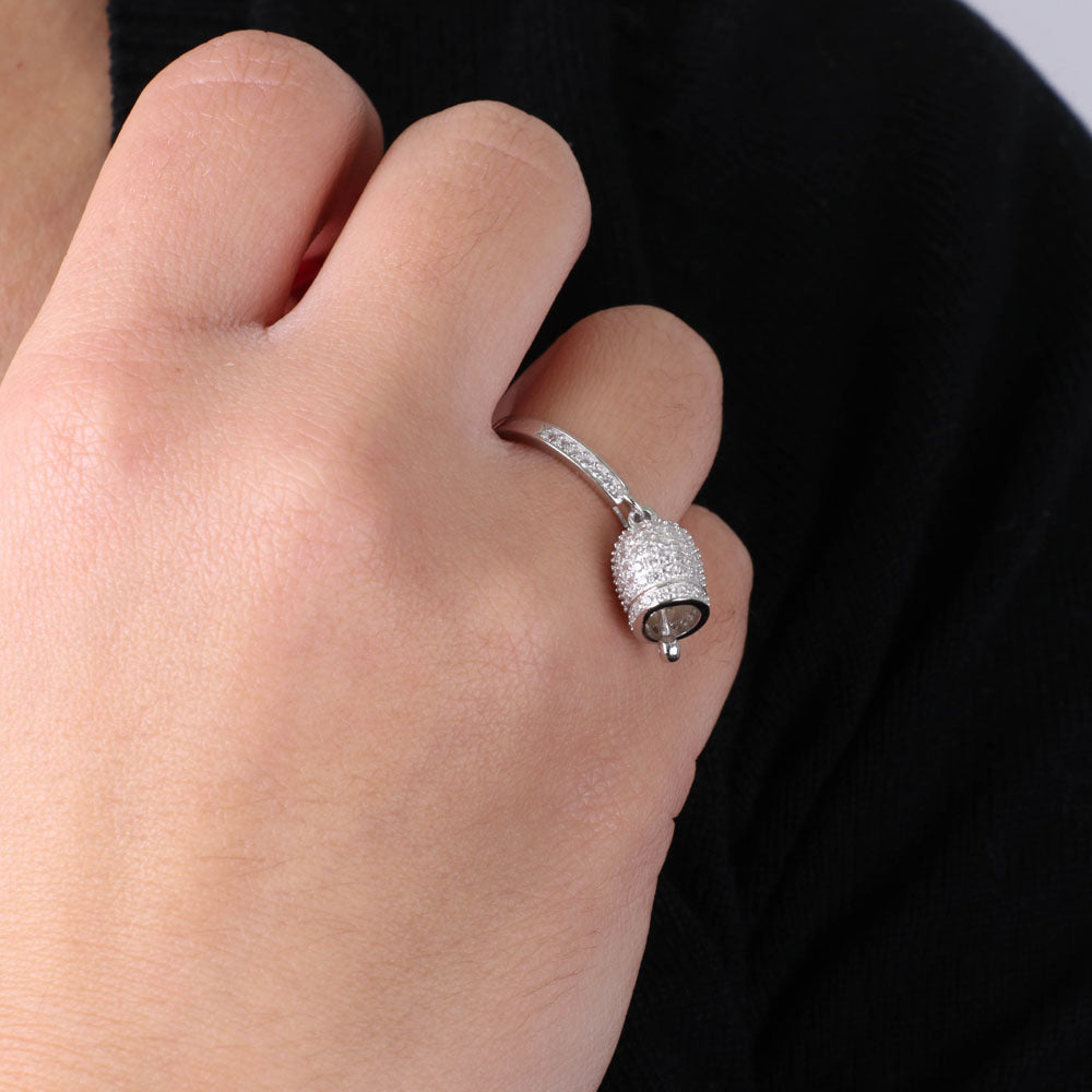 925 silver ring with charming bilge mprezing by cubic zirconi