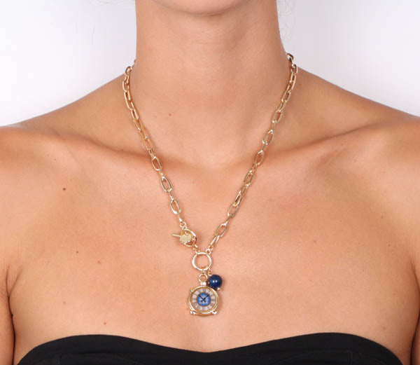 Chain metal necklace, with pendant clock pendant