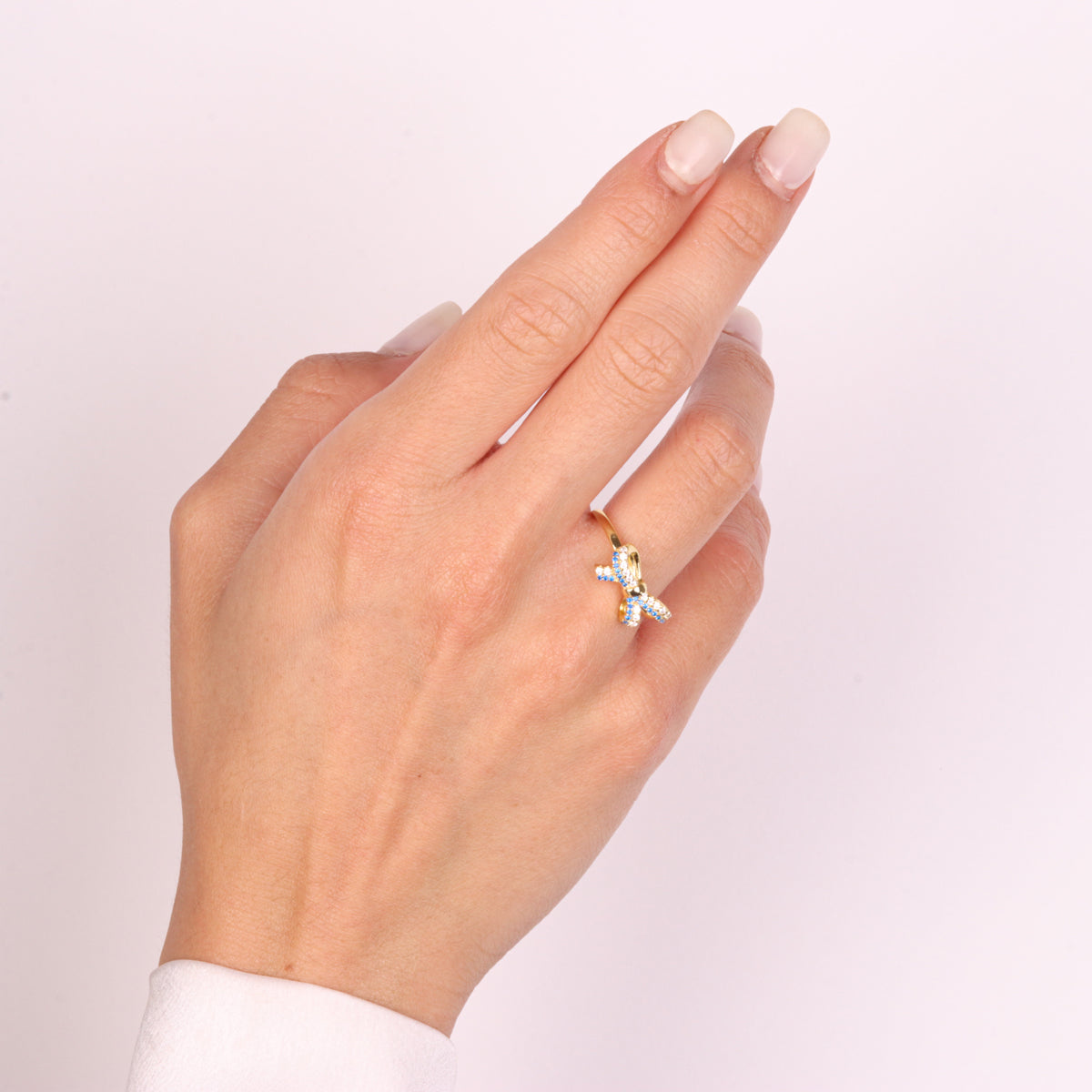 Anello in Argento 925 con fiocco impreziosito da zirconi blu e bianchi