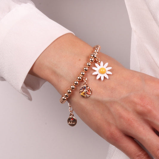 Bracciale in Metallo con pendente a forma di margherita e trinacria in smalto colorato
