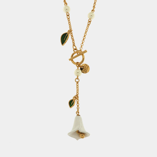 Collana in Metallo con chiusura a T e campanella pendenti a forma di calla e foglie impreziositi da smalti colorati