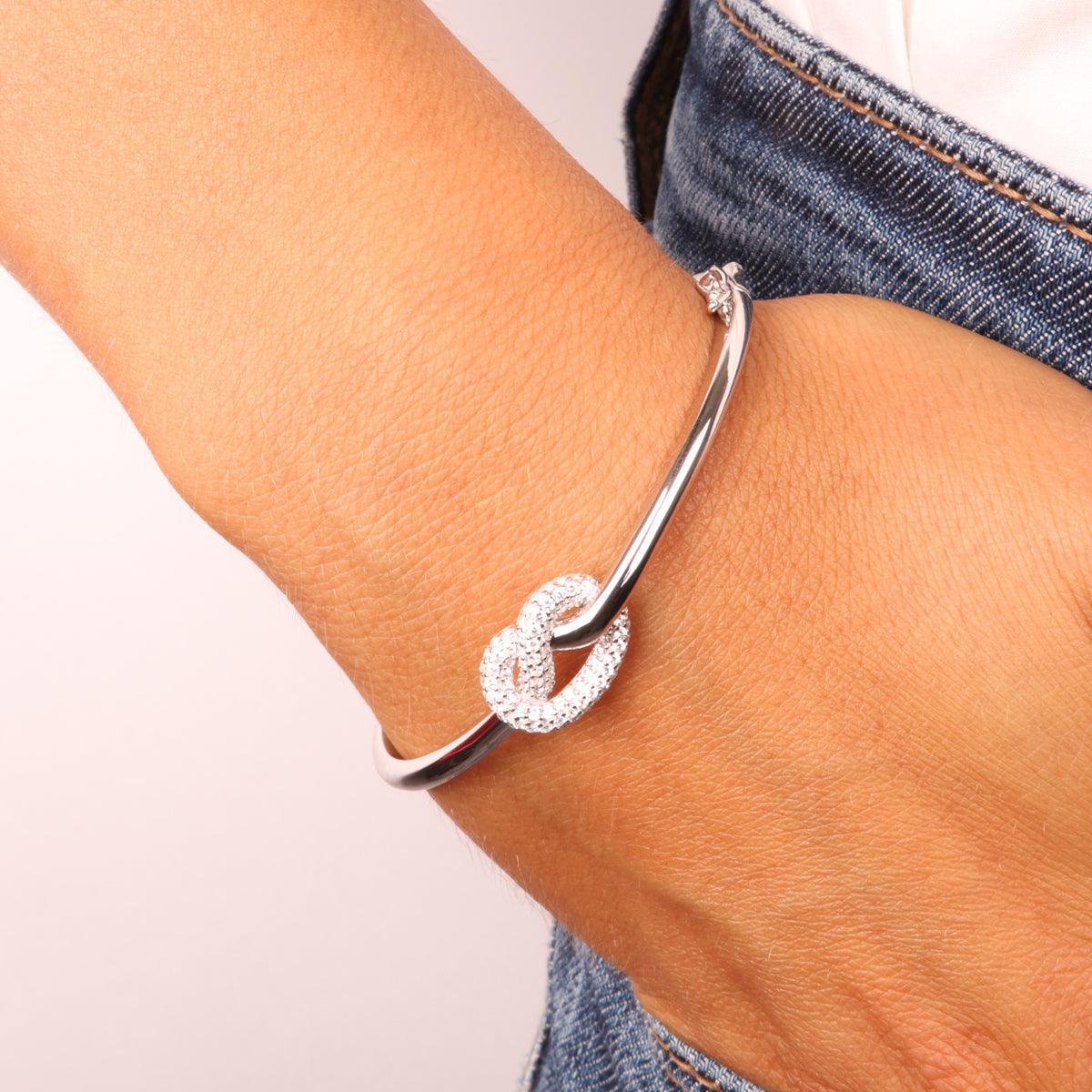 925 silver bracelet with central knot embellished with white zirconi