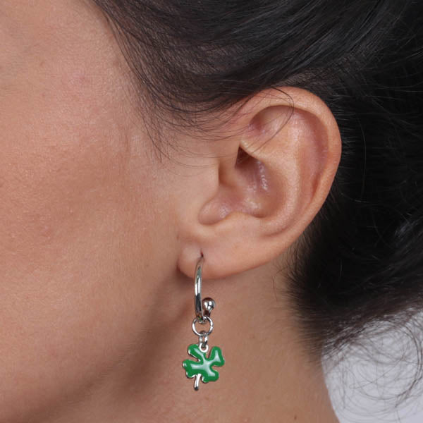 Metal earrings circle with four -leaf clover pending green enamel
