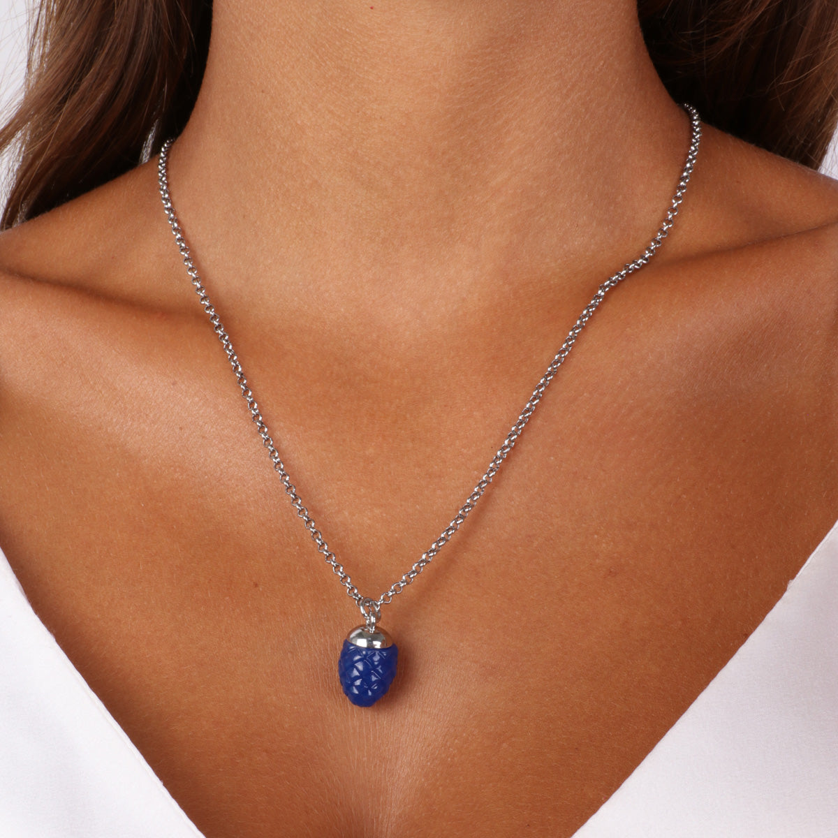 Metal necklace with blue enamel charming pine -shaped pendant