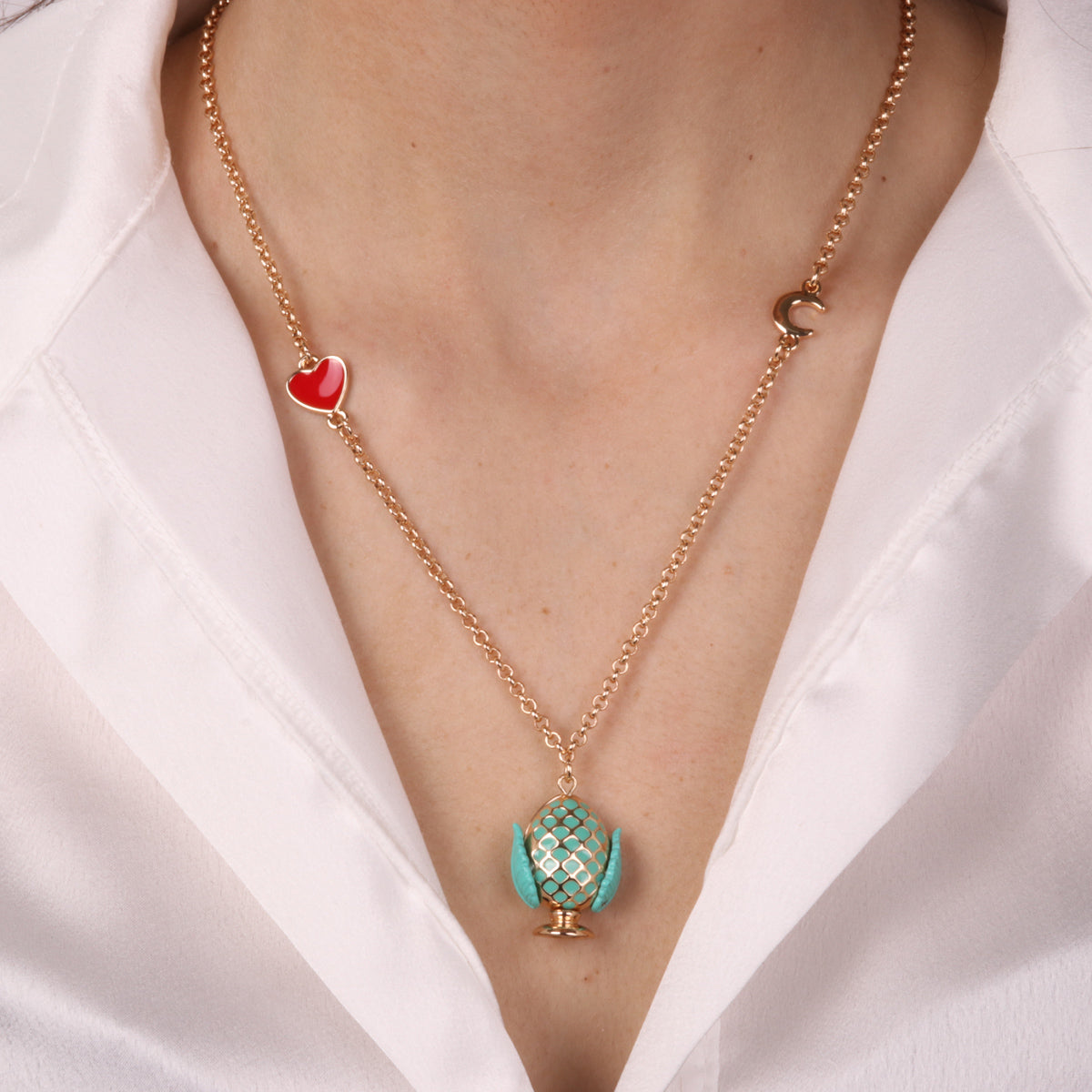 Metal necklace with Turquoise Pugliese pumo