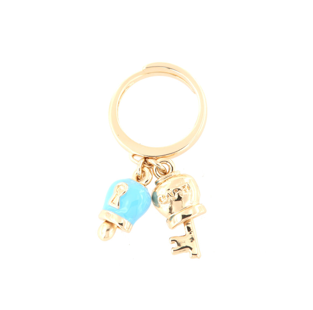 Metal ring with padding padlock in turquoise nail polish and pendant key